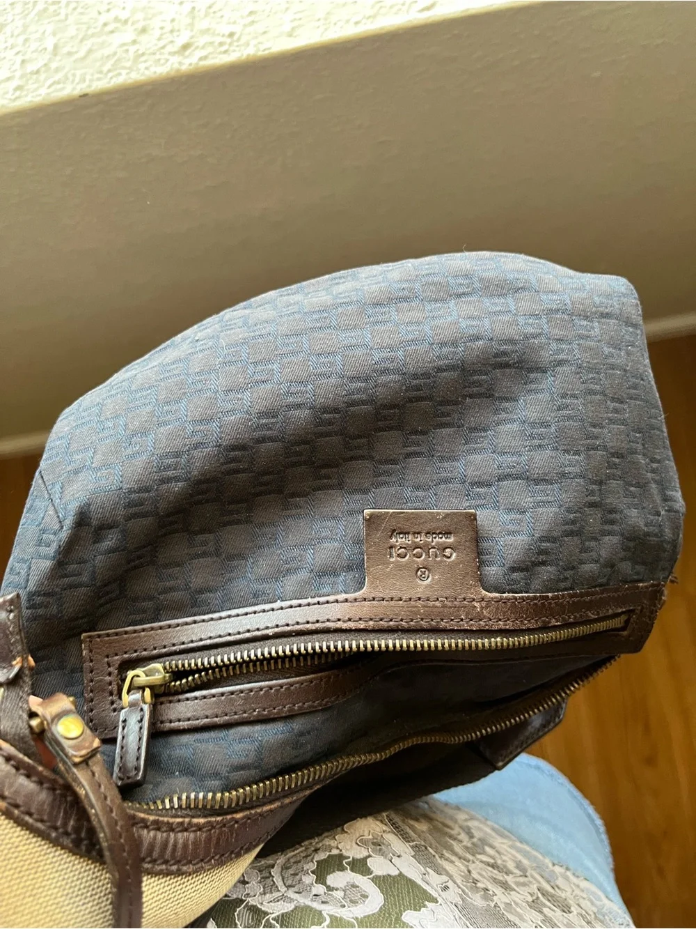 Gucci vintage shoulder bag - Picture 14 of 16
